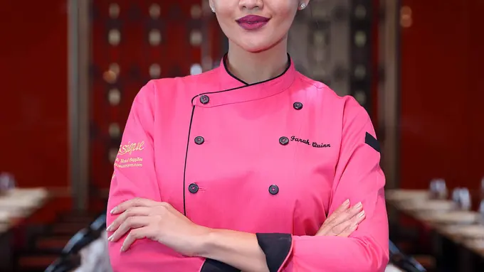 [Bintang] Farah Quinn