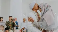 Taqy Malik dan Salmafina saat pernikahan (Instagram/@taqy_malik)