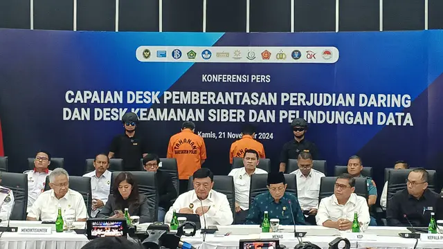 Menteri Koordinator Bidang Politik dan Keamanan (Menko Polkam) Budi Gunawan saat konferensi pers di Kementerian Komunikasi dan Digital, Jakarta, Kamis (21/11/2024).