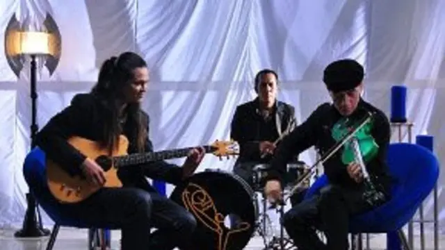 Arwana band