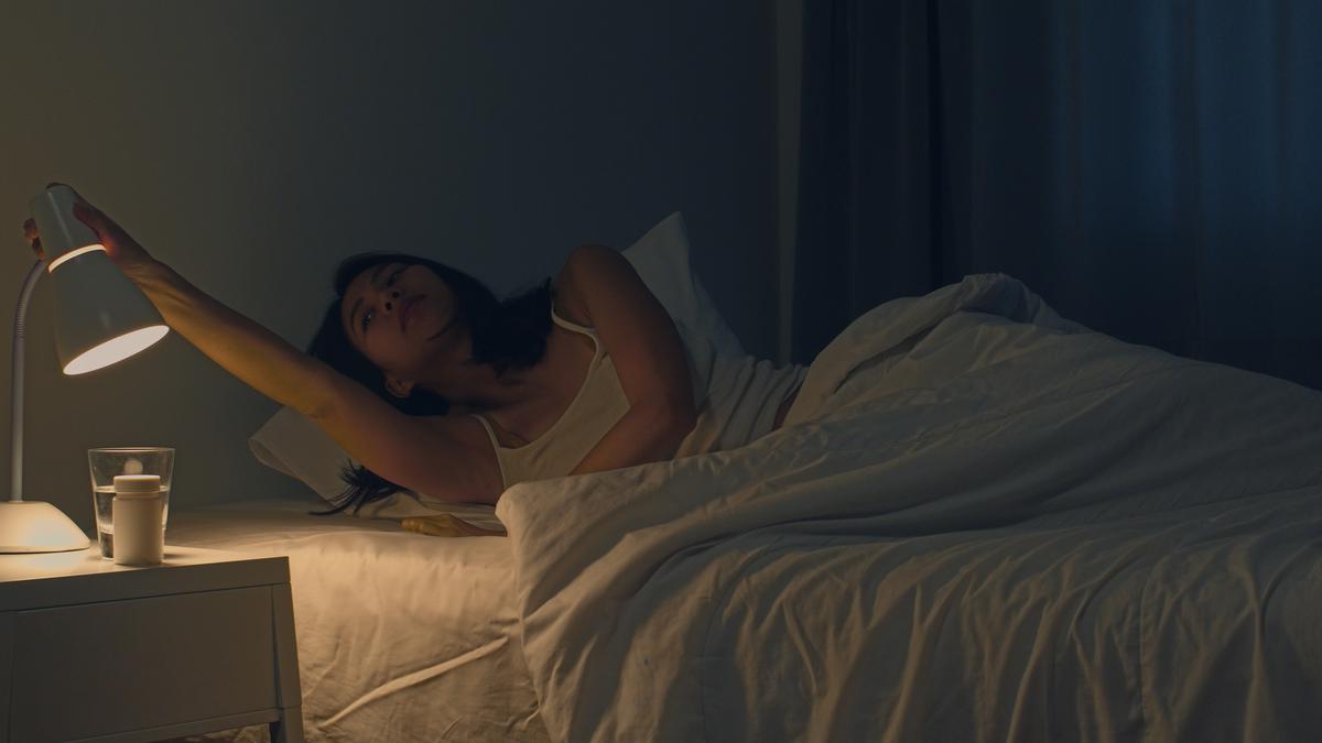 Tips Jitu Kembali Tidur Nyenyak Saat Terbangun Tengah Malam