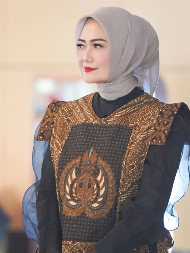 Mella Noviani. (Foto: Dok. Instagram @mella.noviani)