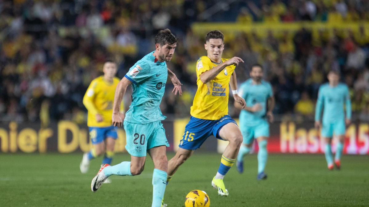 Hasil La Liga Spanyol: Diwarnai Kartu Merah, Barcelona Kalahkan Las Palmas