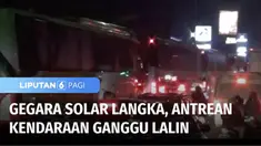 Langkanya solar di kawasan Kabupaten Bekasi, Jawa Barat, mengakibatkan antrean kendaraan di salah satu SPBU Pertamina yang masih menyediakan solar di Cikarang Barat.