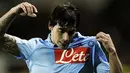 Napoli's Ezequiel Lavezzi of Argentina reacts during their Series A football match against Juventus at Turin's Olympic Stadium on February 28, 2009. AFP PHOTO/ Filippo MONTEFORTE 