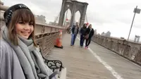 Rina Nose liburan ke New York [foto: instagram]