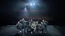 Pria kelahiran 27 Mei 1989 ini juga turut melakukan sesi foto bersama tim dan para penggemar usai konser. Penampilan Afgan ini juga banjir pujian dari netizen. (Liputan6.com/IG/@afgan__)