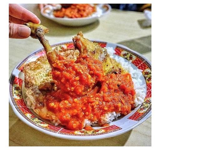 3 Tempat Kuliner Khas Jawa Timur Sekitar Stasiun Wonokromo Surabaya Liputan6 Com