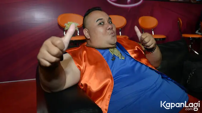 Rony Dozer (sumber: kapanlagi.com)