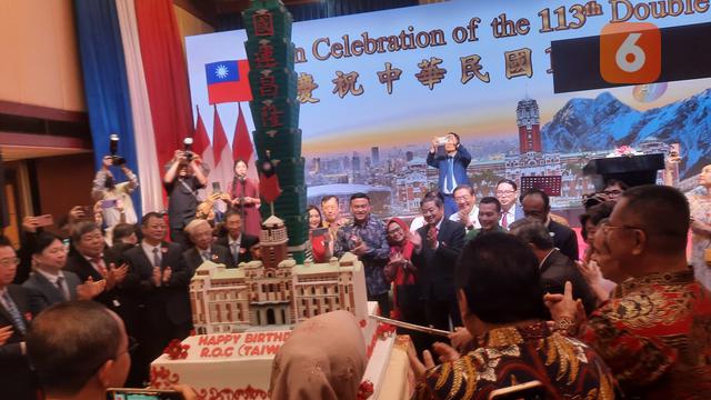 double tenth day kue 2024