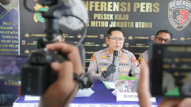 Konferensi Pers Polsek Koja Polres Metro Jakarta Utara soal Pengungkapan Kasus Pengguguran Kandungan Dua Sejoli di Sunter, Jakarta Utara.