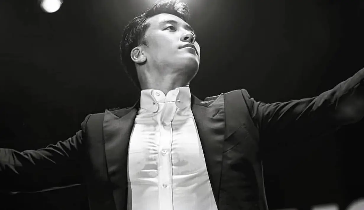 Sebelumnya diberitkan jika Seungri mengaku jika dulu ia adalah sosok idol yang arogan. Ia mengaku menggunakan bahasa infromal untuk orang yang lebih tua darinya. (Foto: instagram.com/seungriseyo)