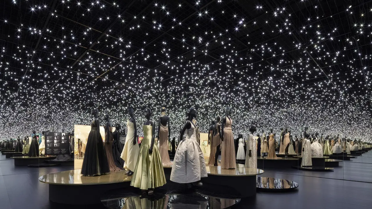 Melihat Wujud Cinta Christian Dior pada Jepang Melalui Pameran ‘Designer of Dreams’ Tokyo
