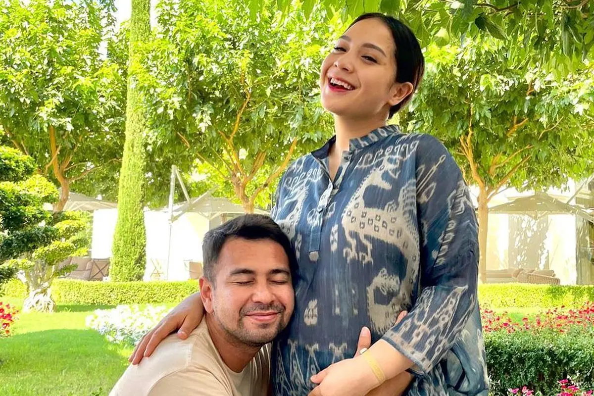 6 Potret Raffi Ahmad Jadi Suami Siaga Jelang Kelahiran Anak Kedua Nagita Slavina