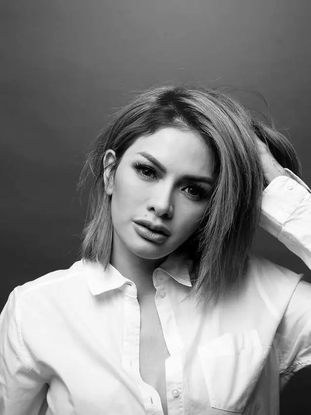 [Bintang] Nikita Mirzani