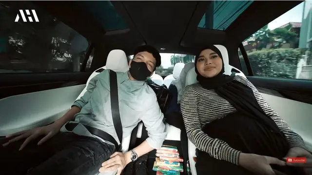 Jelang Lahiran, Ini 7 Momen Aurel Hermansyah Periksa Kandungan Usai Karantina