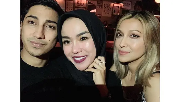 Medina Zein Positif Amfetamin, Ini 7 Potret Kedekatannya dengan Keluarga Azhari