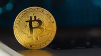 Perusahaan Kripto Penuhi Jalanan di Davos