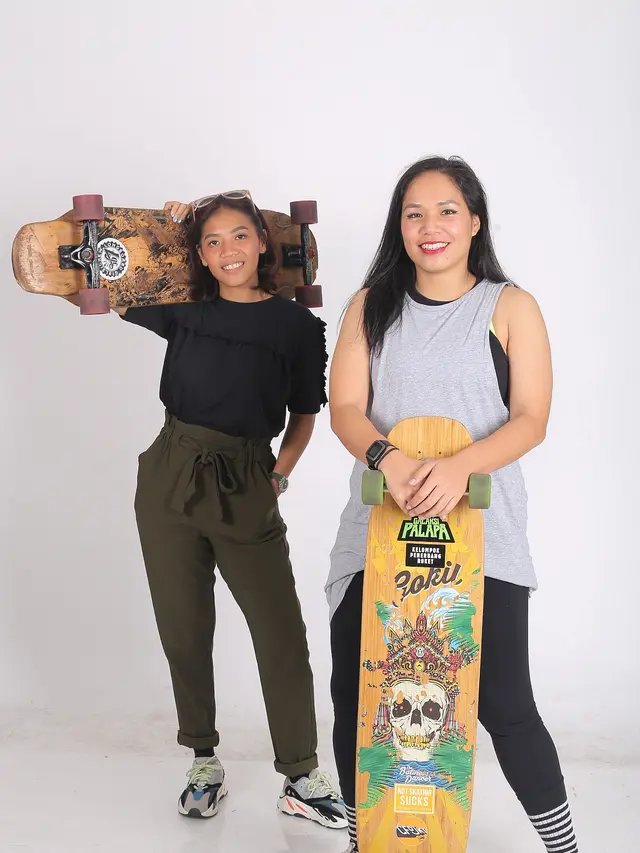 [Fimela] Menaklukkan Jalanan Beraspal Bersama Longboard Girls Crew Indonesia