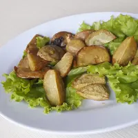 Ilustrasi jengkol goreng./Copyright shutterstock.com/g/bhayangkara+salim