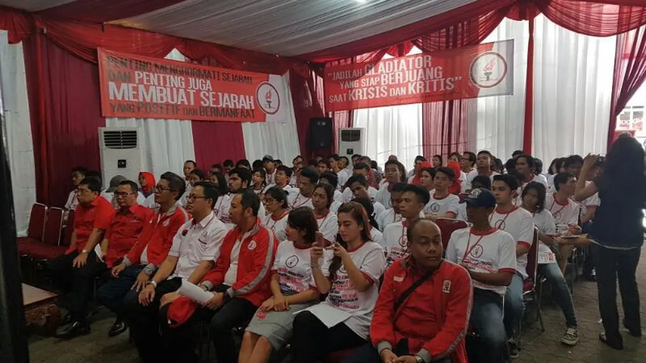 Pendukung Ahok Djarot