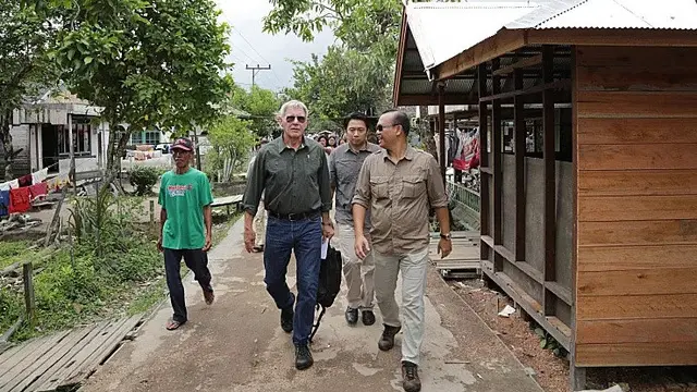 Harrison Ford