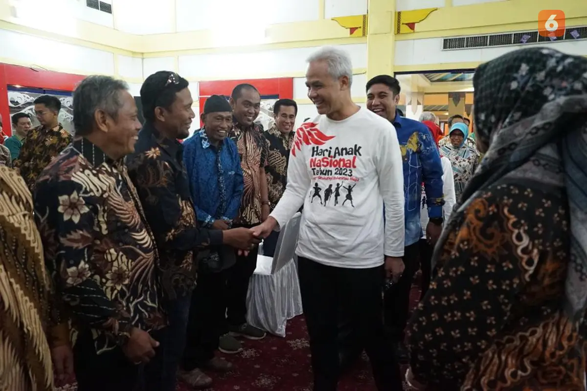 Bupati Maros dan puluhan kades belajar soal desa inklusi kepada Ganjar (Liputan6.com/Istimewa)