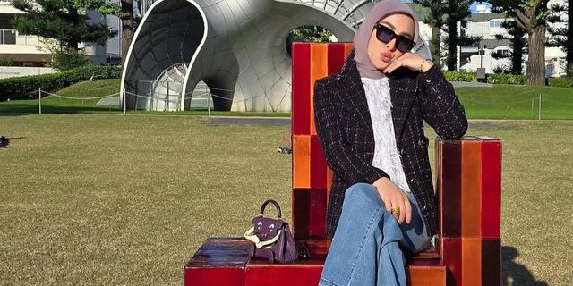 6 Potret Ruang Tamu Rumah Syahrini di Jakarta, Nuansa Mewah Elegan yang Sangat Terasa