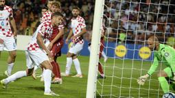 Gol Andrej Kramaric menjadi penentu kemenangan Kroasia. (KAREN MINASYAN/AFP)
