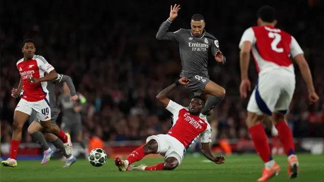 Arsenal Gulung Real Madrid 3-0