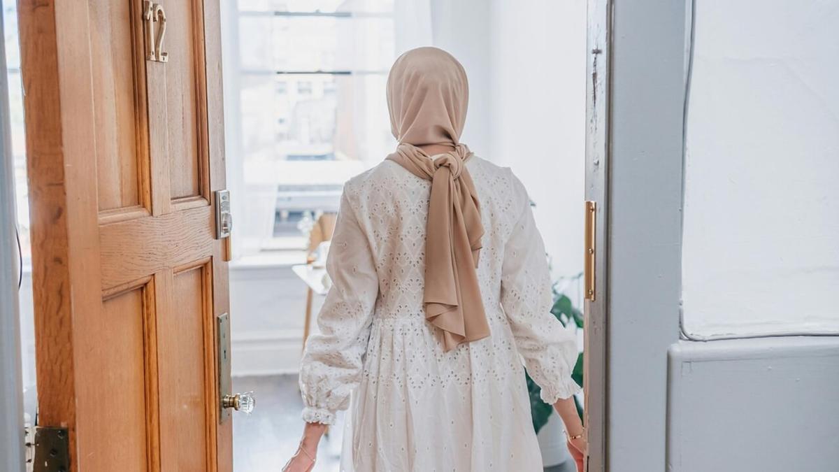 Doa Masuk Rumah Teks Arab Latin dan Artinya, Ketahui Larangannya