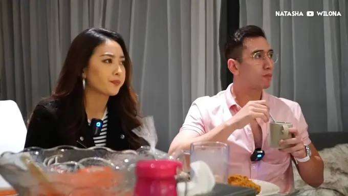 6 Momen Natasha Wilona Temani Verrell Bramasta Buka Puasa, Didoakan Balikan