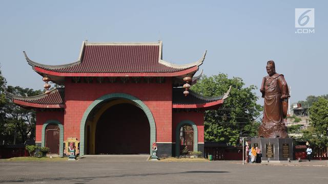 Mengunjungi Kelenteng Sam Poo Kong di Semarang