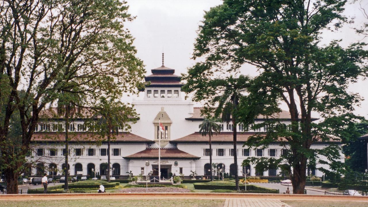 [QUIZ] Temukan 8 Tempat Wisata Tersembunyi di Bandung