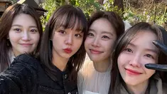 Girl's Day nangis sampai mata sembab. (Foto: Instagram/ hyeri_0609)