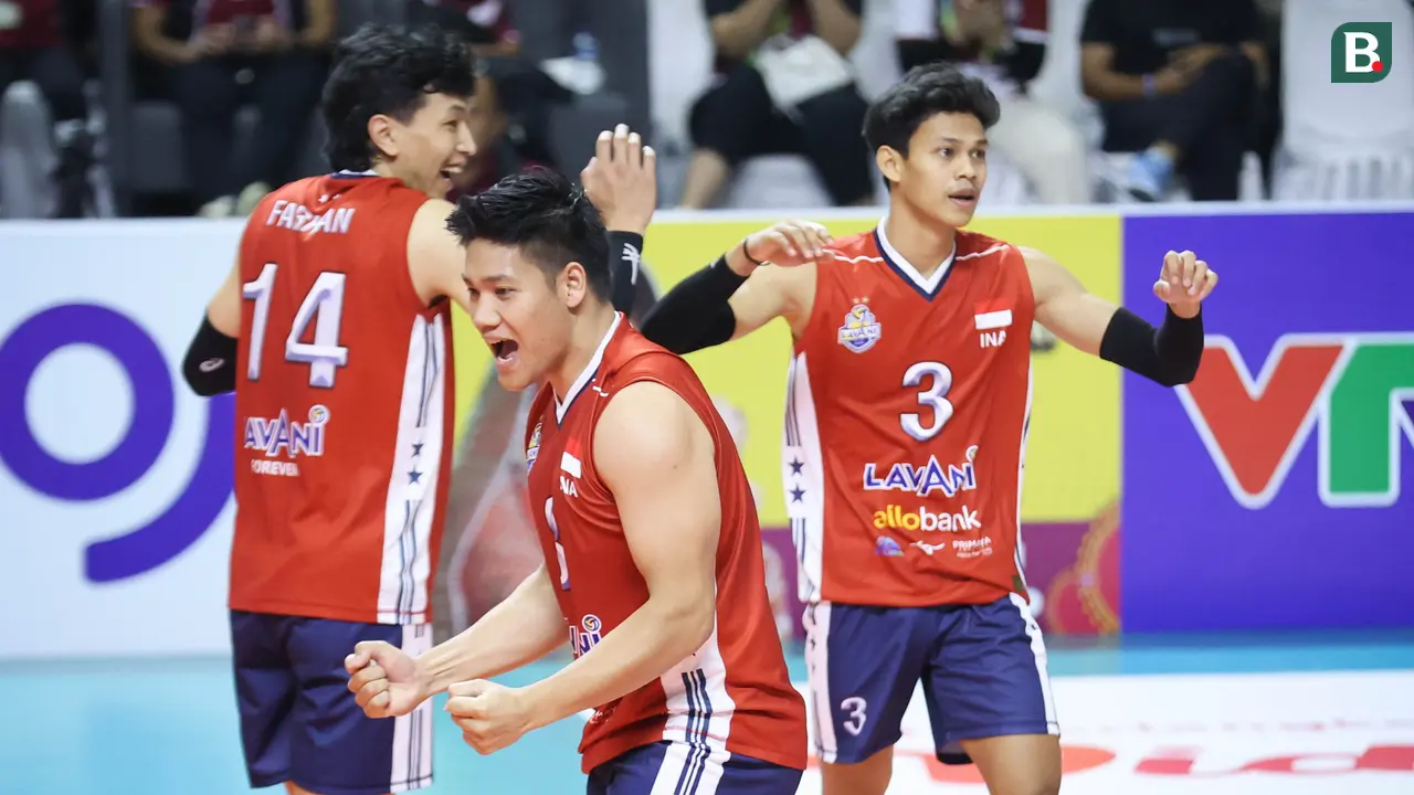 Foto: Aksi Timnas Voli Putra Indonesia saat Melumat Filipina di Ajang SEA VLeague 2023