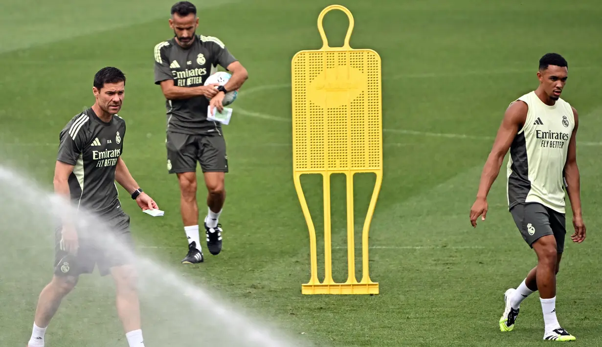 Laga ini bisa dibilang menjadi ujian pertama Xabi Alonso di liga domestik Spanyol sejak ditunjuk menggantikan Carlo Ancelotti sebagai pelatih El Real. (JAVIER SORIANO/AFP)