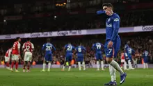 Laga tersebut juga diwarnai dengan satu kartu merah untuk pemain Chelsea, Pedro Neto akibat akmulasi dari dua kartu kuningnya. (AFP/Adrian Dennis)