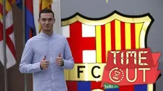 Bek Barcelona, Thomas Vermaelen, berharap Leicester City terpeleset dalam perburuan gelar juara Permier League agar Arsenal dapat meraih trofi pertama kompetisi tersebut sejak 2004. 