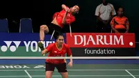 Ganda campuran pelatnas PBSI, Ronald Alexander/Melati Daeva Oktavianti, mengalahkan pasangan China, Tan Qiang/Xu Ya, pada babak kedua Indonesian Masters 2016 di Balikpapan, Kaltim, Kamis (8/9/2016). (PBSI) 