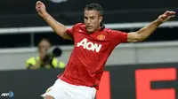 [Menit 6] Van Persie Buka Skor