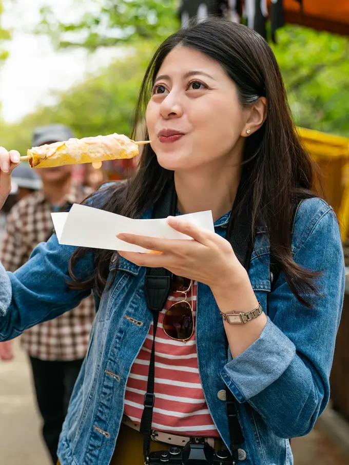 Jajanan Pinggir Jalan