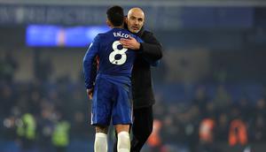 Alasannya, adalah rentetan hasil buruk yang didapatkan oleh klub London tersebut oada bulan Desember lalu. Mereka tercatat hanya meraih dua kemenangan yakni saat melawan Everton dan Cardiff City dalam 8 laga. Sisanya berakhir dengan 3 kekalahan dan 3 hasil imbang. (AFP/Adrian Dennis)