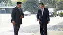 Kunjungan Presiden Prabowo pun diharapkan membuka peluang kolaborasi baru yang saling menguntungkan, serta memperkokoh kemitraan Indonesia dan Jepang. Tampak dalam foto, Presiden Republik Indonesia Prabowo Subianto (kiri) disambut oleh Kaisar Jepang Naruhito di Istana Kekaisaran, Tokyo, pada Senin 30 Maret 2026. (Kazuhiro NOGI/AFP)