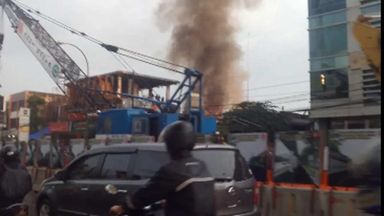 Kebakaran di Mampang, 10 Rumah Hangus Terbakar