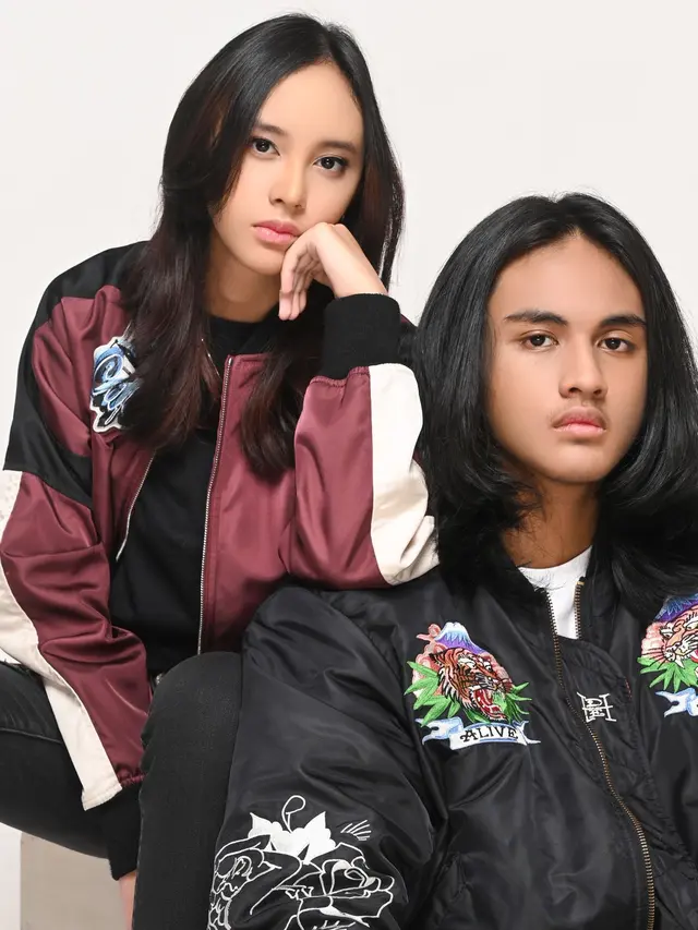 [Fimela] Dinda Ghania feat Dewa Tahier