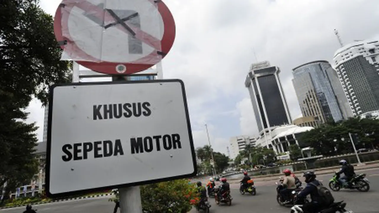Larangan Sepeda Motor Masuk Thamrin Mulai Berlaku Hari Ini