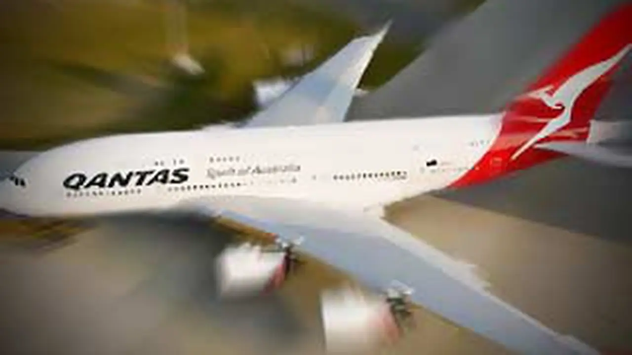 110324aqantas.jpg