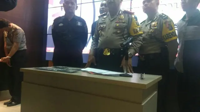 Polisi Gadungan Curi Mobil Mewah demi Pamer ke Pacar