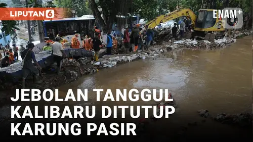 VIDEO: Tumpukan Karung Pasir Tutup Sementara Tanggul Kalibaru yang Jebol di Jakarta Timur